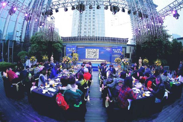 <a href='//www.firstvr.cn' target='_balnk'>長(zhǎng)沙</a>會(huì)議攝影攝像